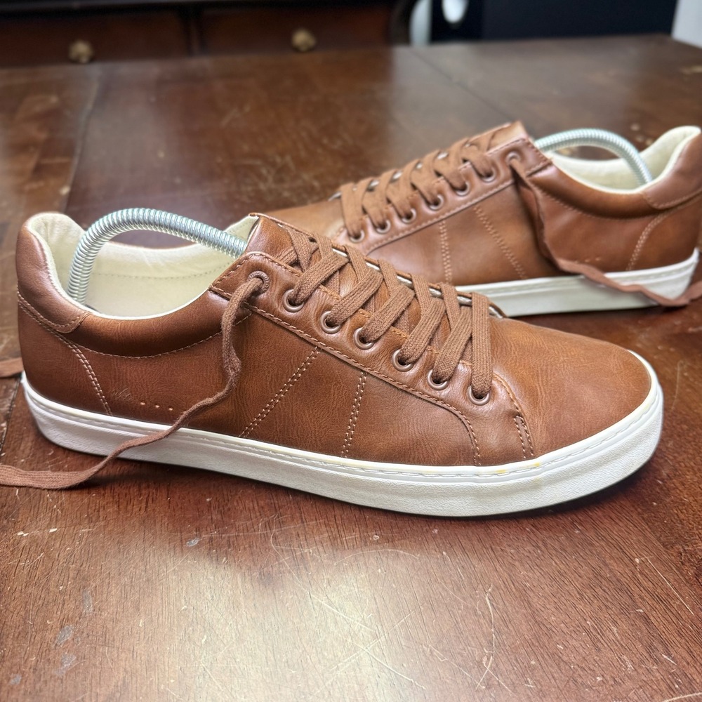 Old Navy Court Sneaker Mens 11 Cognac Faux Leather Low Top Shoes